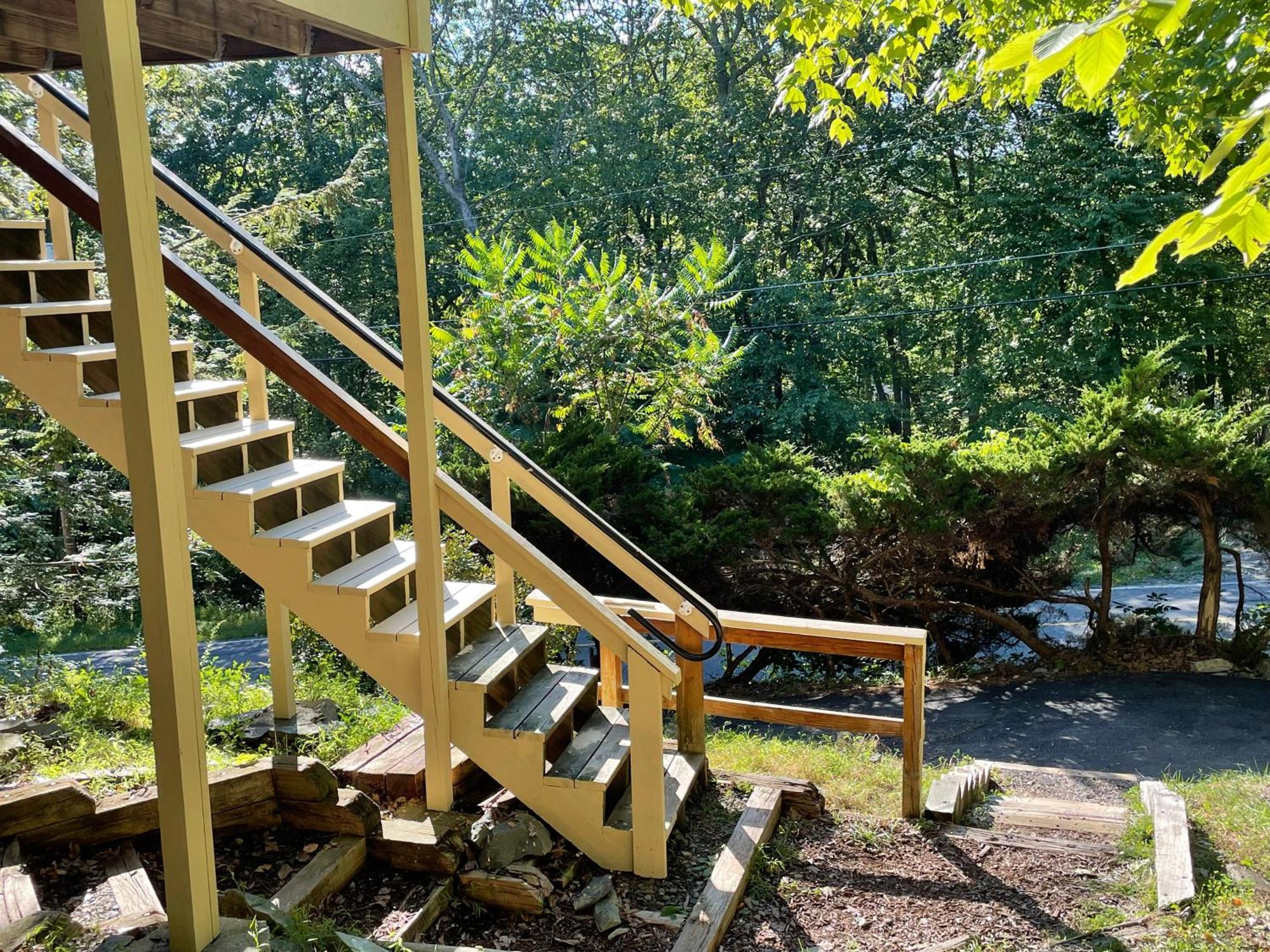 Saw Creek Cabin - Regent Hilltop Бушкілл Екстер'єр фото